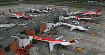 Aeropuerto Internacional de ElDorado en Bogotá Aeropuerto Internacional de ElDorado en Bogotá
