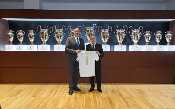 El Real Madrid elige a Telefónica como integrador tecnológico. El Real Madrid elige a Telefónica como integrador tecnológico.