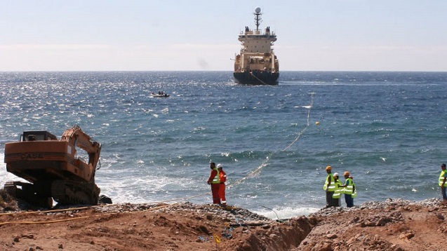 Extensión del cable submarino 2Africa para conectar Canarias y la Península.
