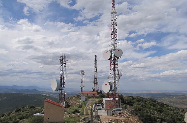 Aragón mejora sus servicios de emergencias con una red TETRA. Aragón mejora sus servicios de emergencias con una red TETRA.