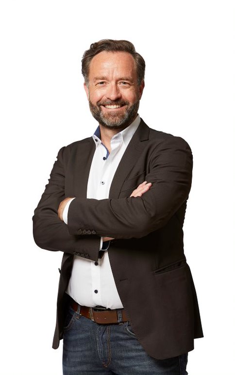 Stefan Walcz, vicepresidente de productos de NFON.