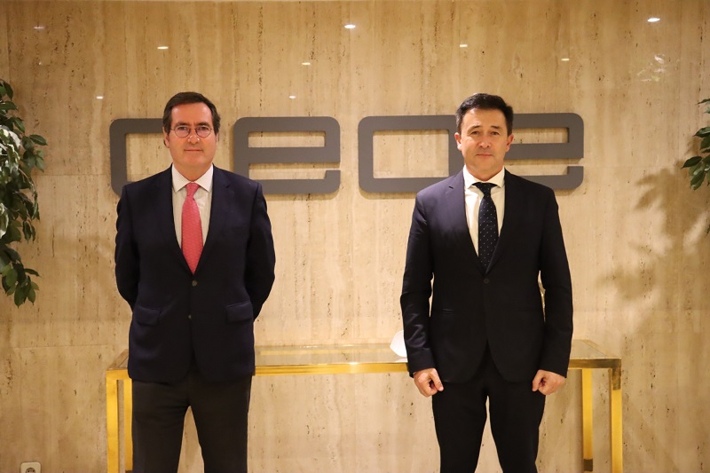 Antonio Garamendi, presidente de CEOE, y Andreu Vilamitjana, director general de Cisco España. 