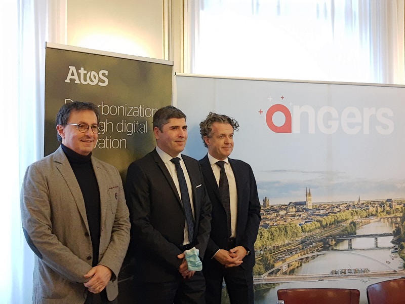 Presentación de la “Fábrica del Futuro” de Atos en Angers. Presentación de la “Fábrica del Futuro” de Atos en Angers.