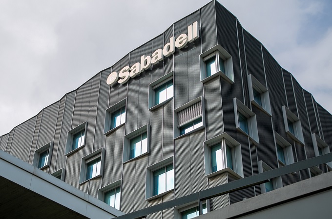 DXC Technology desarrolla el testing de las aplicaciones de Banco Sabadell.