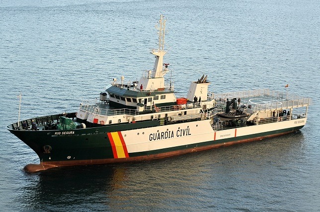 La Guardia Civil conectará por satélite de banda ancha a 20 barcos.