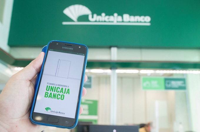 Unicaja Banco culmina la integración tecnológica y operativa con Liberbank