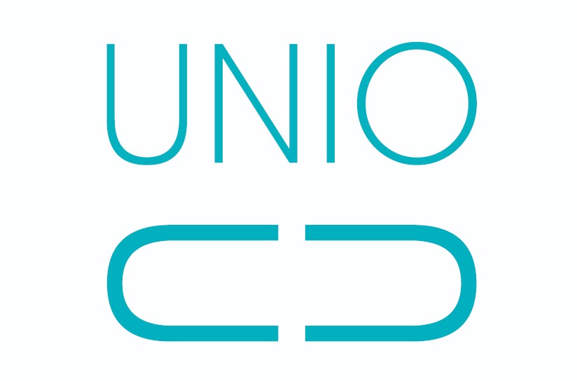Nace UNIO, compañía de telefonía móvil e Internet con fines sociales. 