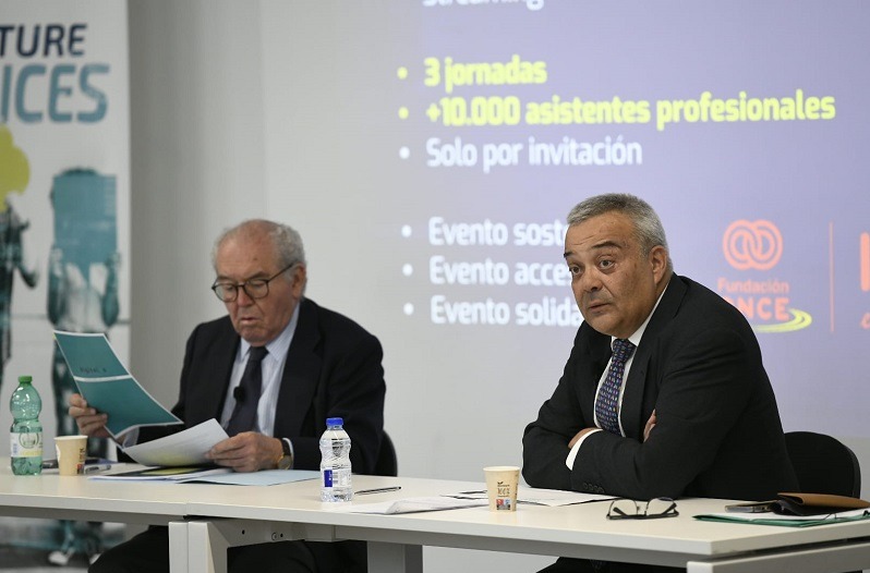 Eduardo Serra, presidente, y Víctor Calvo-Sotelo, director general de DigitalES.