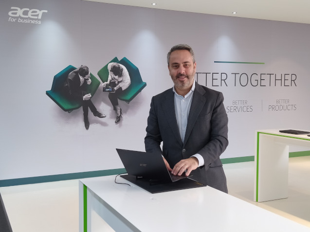 Óscar Visuña, Commercial Sales Manager de Acer Óscar Visuña, Commercial Sales Manager de Acer