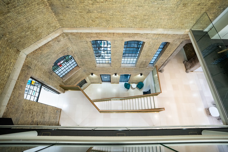 Interior de las nuevas oficinas de la National Gallery (Londres).