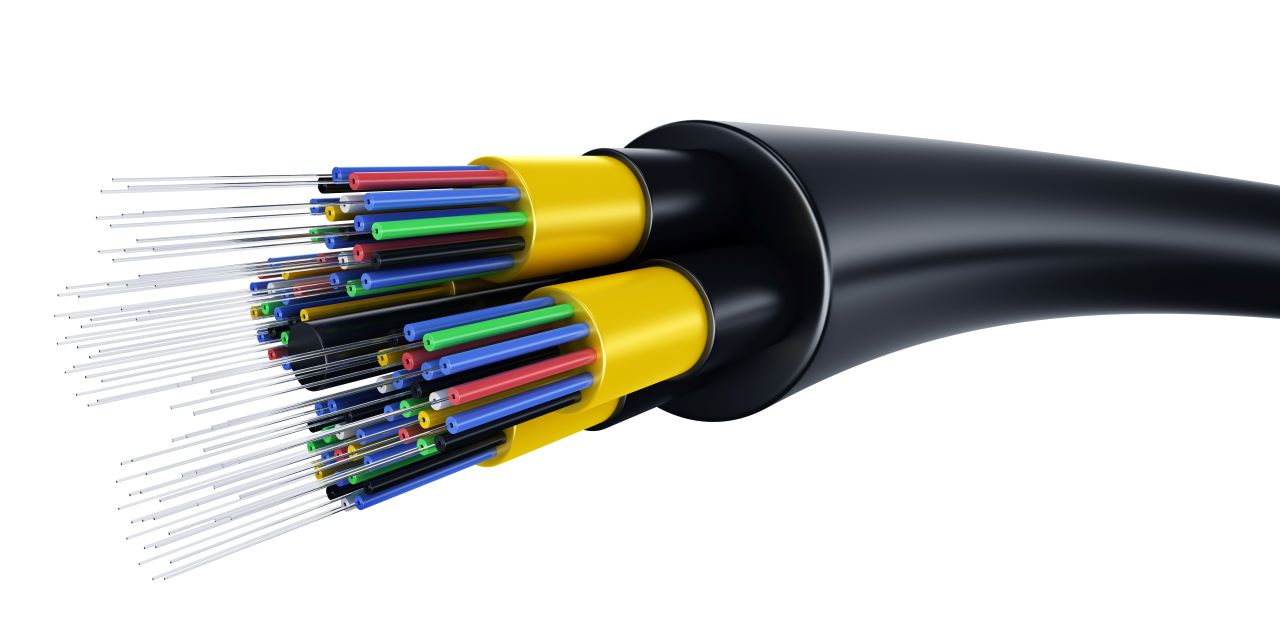 Cable de fibra óptica.