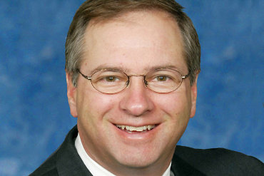 Bob Dutkowsky, CEO de Tech Data. Bob Dutkowsky, CEO de Tech Data.