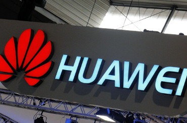Huawei logo Huawei logo