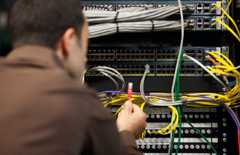 Las redes del futuro se ponen al servicio del negocio Las redes del futuro se ponen al servicio del negocio