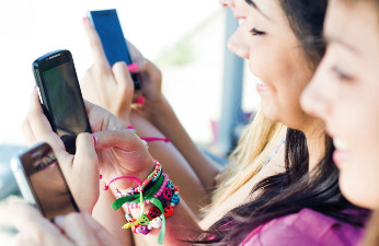 Alerta: cada vez más adolescentes están “enganchados” a Internet