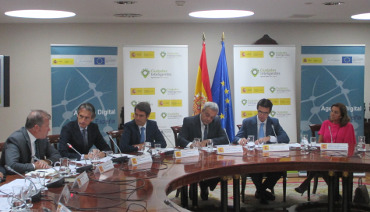 Borrero, de la Serna, Hernandez. Benzo, Calvo-Sotelo. el ministro Soria y Carmen Vela. Borrero, de la Serna, Hernandez. Benzo, Calvo-Sotelo. el ministro Soria y Carmen Vela.