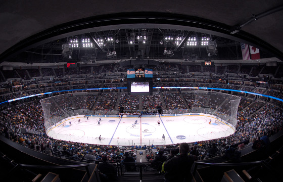 El Pepsi Center de Denver mejora la experiencia de los aficionados con Avaya El Pepsi Center de Denver mejora la experiencia de los aficionados con Avaya