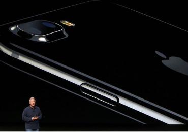 iPhone7. iPhone7.