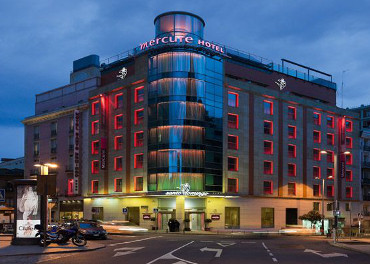 Hotel Santo Domingo, en la calle San Bernardo 1, de Madrid. Hotel Santo Domingo, en la calle San Bernardo 1, de Madrid.