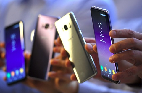 Los smartphones se devalúan un 25% al año Los smartphones se devalúan un 25% al año