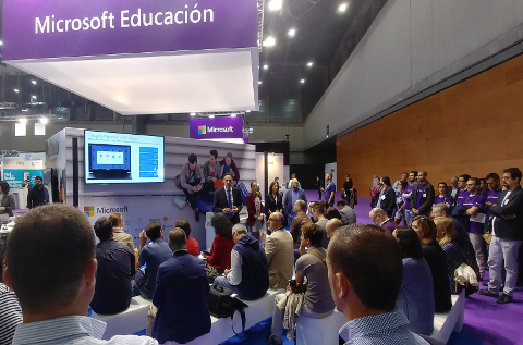 Stand de Microsoft en el Simo Educación de este año. Stand de Microsoft en el Simo Educación de este año.