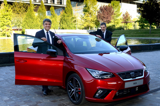 Telefónica utiliza la sensorización IoT en el caso de uso con SEAT y FICOSA mostrado en el MWC 18. Telefónica utiliza la sensorización IoT en el caso de uso con SEAT y FICOSA mostrado en el MWC 18.