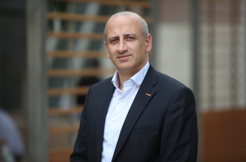 Fadi Moubarak, CEO de Avaya Fadi Moubarak, CEO de Avaya