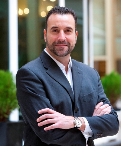 Javier Velasco, Regional Sales Leader para España, Portugal, Eslovaquia, Polonia y República Checa de Avaya. Javier Velasco, Regional Sales Leader para España, Portugal, Eslovaquia, Polonia y República Checa de Avaya.