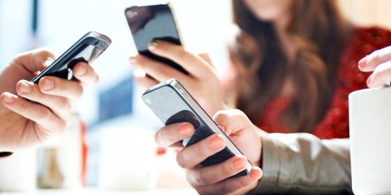 El uso del smartphone, por encima de las relaciones personales El uso del smartphone, por encima de las relaciones personales