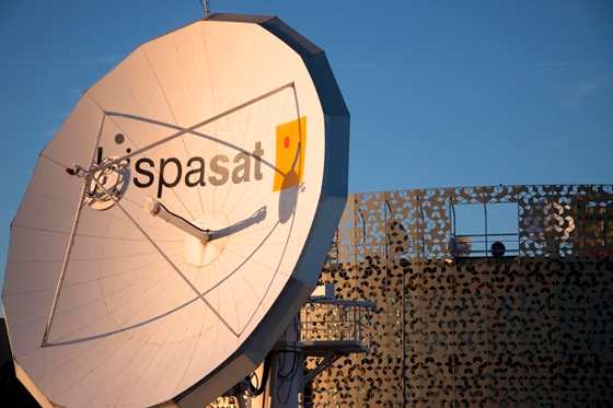 Hispasat convoca la VI Beca Mujer Ingeniera. Hispasat convoca la VI Beca Mujer Ingeniera.