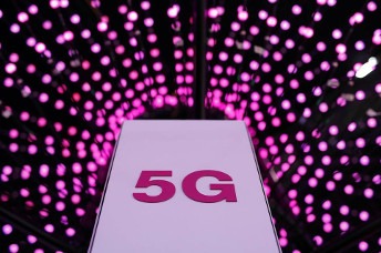 Desmintiendo mitos sobre 5G Desmintiendo mitos sobre 5G