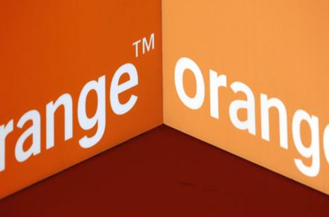Orange España mantiene su nivel de ingresos y eleva sus beneficios Orange España mantiene su nivel de ingresos y eleva sus beneficios
