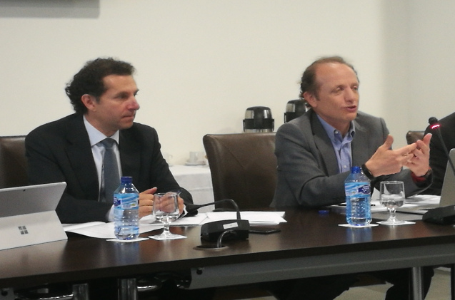 Juan José Martínez Pagán (a la derecha de la imagen) y Luis Manuel López Aenlle, de Autelsi Juan José Martínez Pagán (a la derecha de la imagen) y Luis Manuel López Aenlle, de Autelsi
