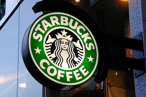 Cafetería de Starbucks. Cafetería de Starbucks.