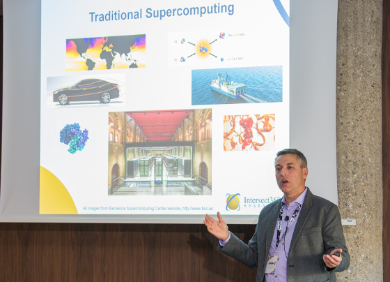 Addison Snell, analista de Intersect360, explicando las tendencias en HPC. Addison Snell, analista de Intersect360, explicando las tendencias en HPC.