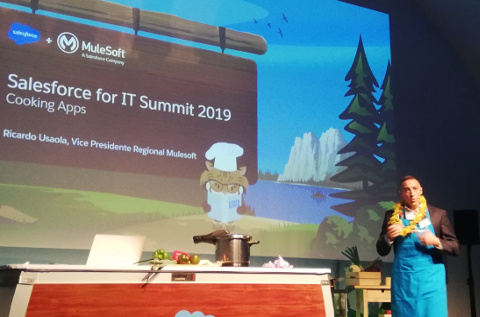 Un momento del evento Salesforce for IT Summit de Madrid. Un momento del evento Salesforce for IT Summit de Madrid.