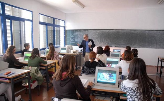 100.000 alumnos extremeños disfrutarán de conexión ultrarrápida a Internet 100.000 alumnos extremeños disfrutarán de conexión ultrarrápida a Internet