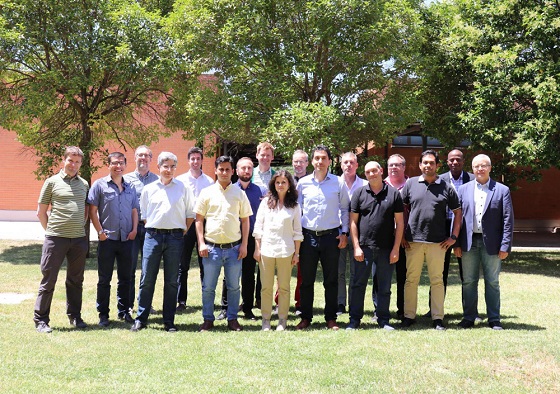 Representantes de las 10 organizaciones que componen el consorcio de ENLIGHT’EM se reunieron en la sede de IMDEA Networks en Madrid los días 13 y 14 de junio para poner en marcha el Proyecto Representantes de las 10 organizaciones que componen el consorcio de ENLIGHT’EM se reunieron en la sede de IMDEA Networks en Madrid los días 13 y 14 de junio para poner en marcha el Proyecto