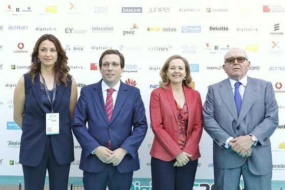 Representación institucional en la primera jornada de DigitalES Summit 2019. Representación institucional en la primera jornada de DigitalES Summit 2019.