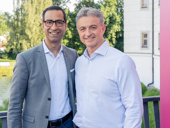Alianza estratégica de Deutsche Telekom y Software AG para ofrecer servicios de IoT a escala mundial. Alianza estratégica de Deutsche Telekom y Software AG para ofrecer servicios de IoT a escala mundial.