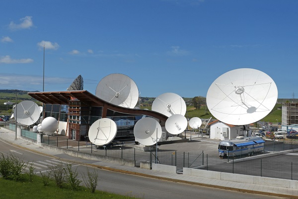Santander Teleport opera la red de comunicaciones de las Fuerzas españolas desplegadas Santander Teleport opera la red de comunicaciones de las Fuerzas españolas desplegadas