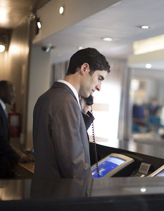 El sector hotelero despunta con IA, nube e IoT El sector hotelero despunta con IA, nube e IoT