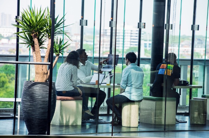 Área de descanso en unas oficinas de Microsoft. Área de descanso en unas oficinas de Microsoft.
