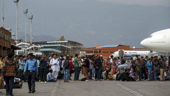 Aeropuerto Internacional Tribhuvan, en Katmandú. Aeropuerto Internacional Tribhuvan, en Katmandú.