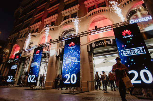 Nueva tienda de Huawei en Barcelona. Nueva tienda de Huawei en Barcelona.