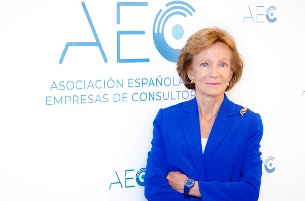 Elena Salgado, presidenta de la AEC. Elena Salgado, presidenta de la AEC.