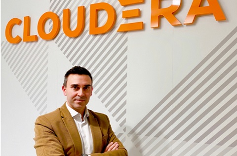 Juan Carlos Sánchez de la Fuente López como Regional Director de Cloudera en España y Portugal. Juan Carlos Sánchez de la Fuente López como Regional Director de Cloudera en España y Portugal.