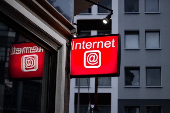 Internet necesita un nuevo modelo de gobierno. Internet necesita un nuevo modelo de gobierno.