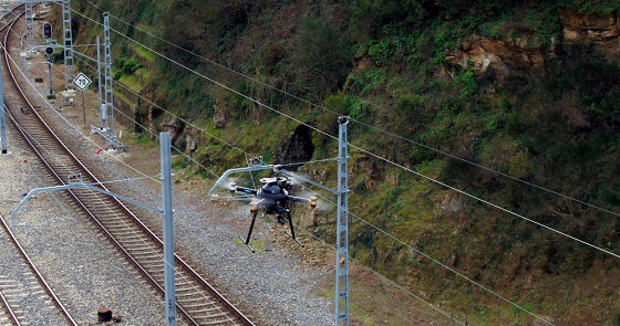 Inspección remota de las vías ferroviarias con 5G y drones. Inspección remota de las vías ferroviarias con 5G y drones.