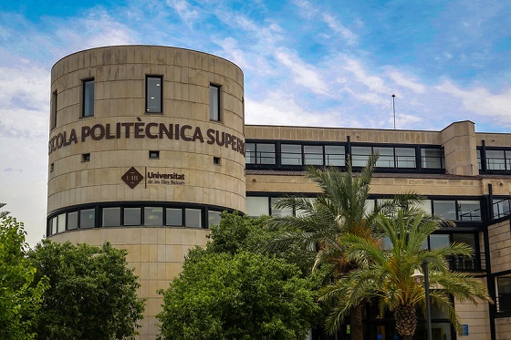 Edificio Anselm Turmeda del campus de Palma de Mallorca de la UIB. Edificio Anselm Turmeda del campus de Palma de Mallorca de la UIB.
